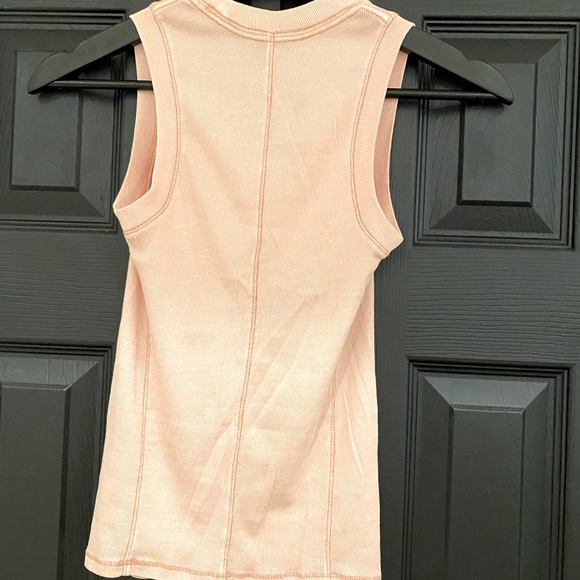 Free People cute roses pink tank - Picture 3 of 3